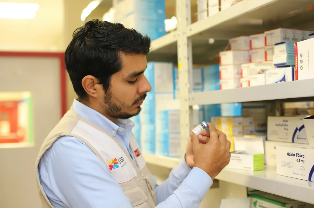 Emploi pharmaceutique au Maroc : métiers, salaires et recrutement en 2026