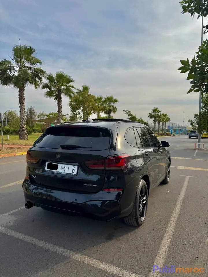 BMW X1 Pack M – Fin 2021 – Excellent État