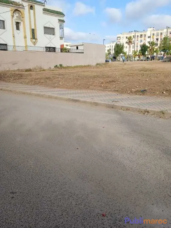 terrain 430 m 2