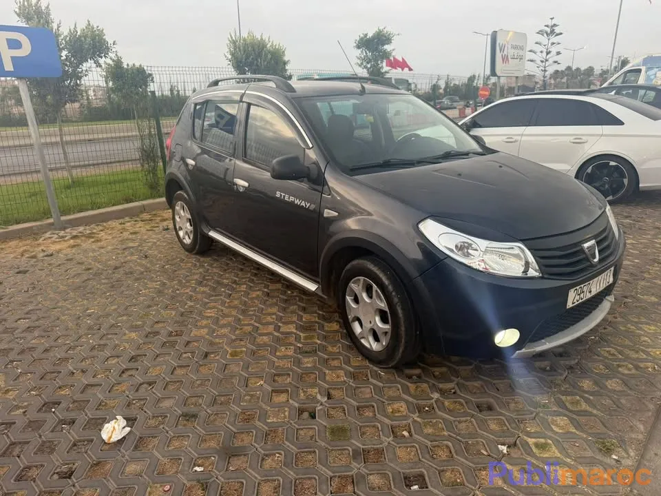 Dacia Sandero Stepway Modèle 2012